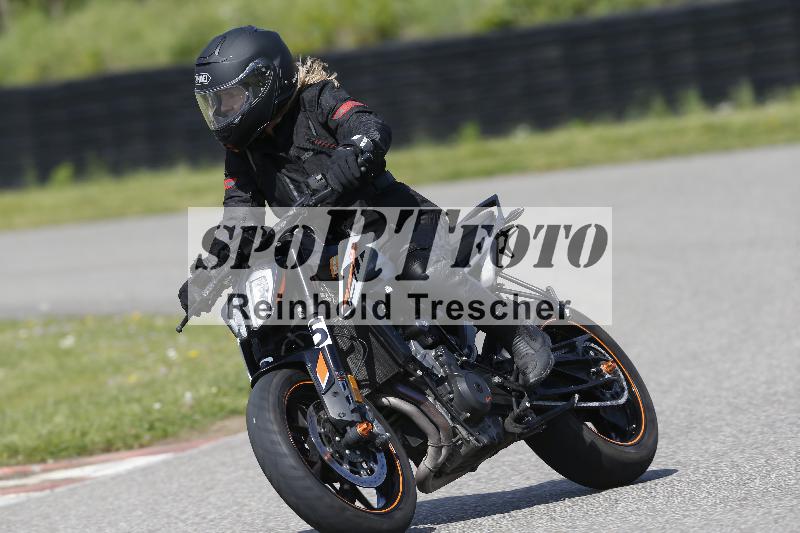 Archiv-2025/09 22.04.2025 Cornu Master School ADR/gruen-vert/25